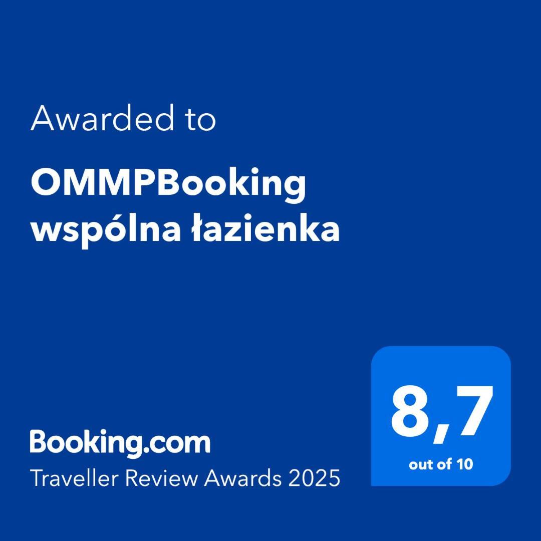 Ommpbooking Wspolna Lazienka Ченстохова Экстерьер фото
